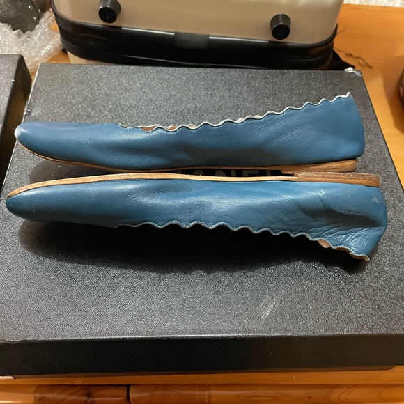 Chloe Scalloped Ballerinas. - Picture 3 of 7